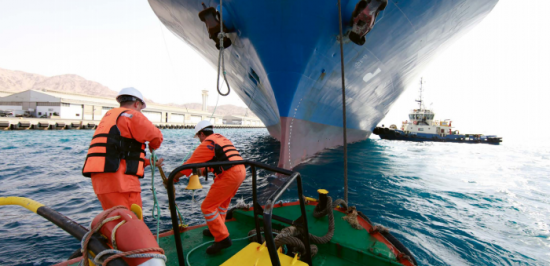 ABs mooring a vessel